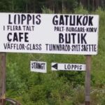 Helens Gårdsbutik och Café Loppis och Gatukök i Bränna Skylt vid vägen